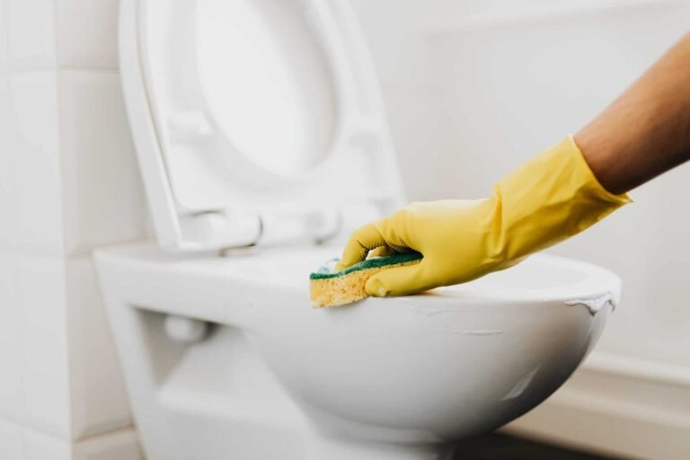 The Best Aylesbury Bathroom Cleaning Tips to Save Time and Worry
